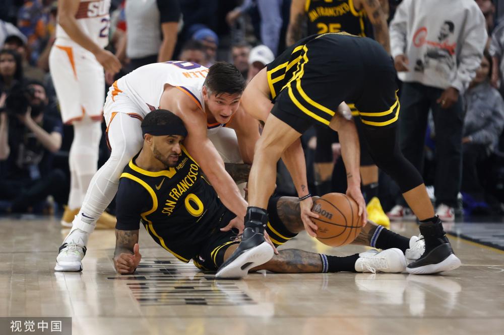 罗那之间的 罗那之间的